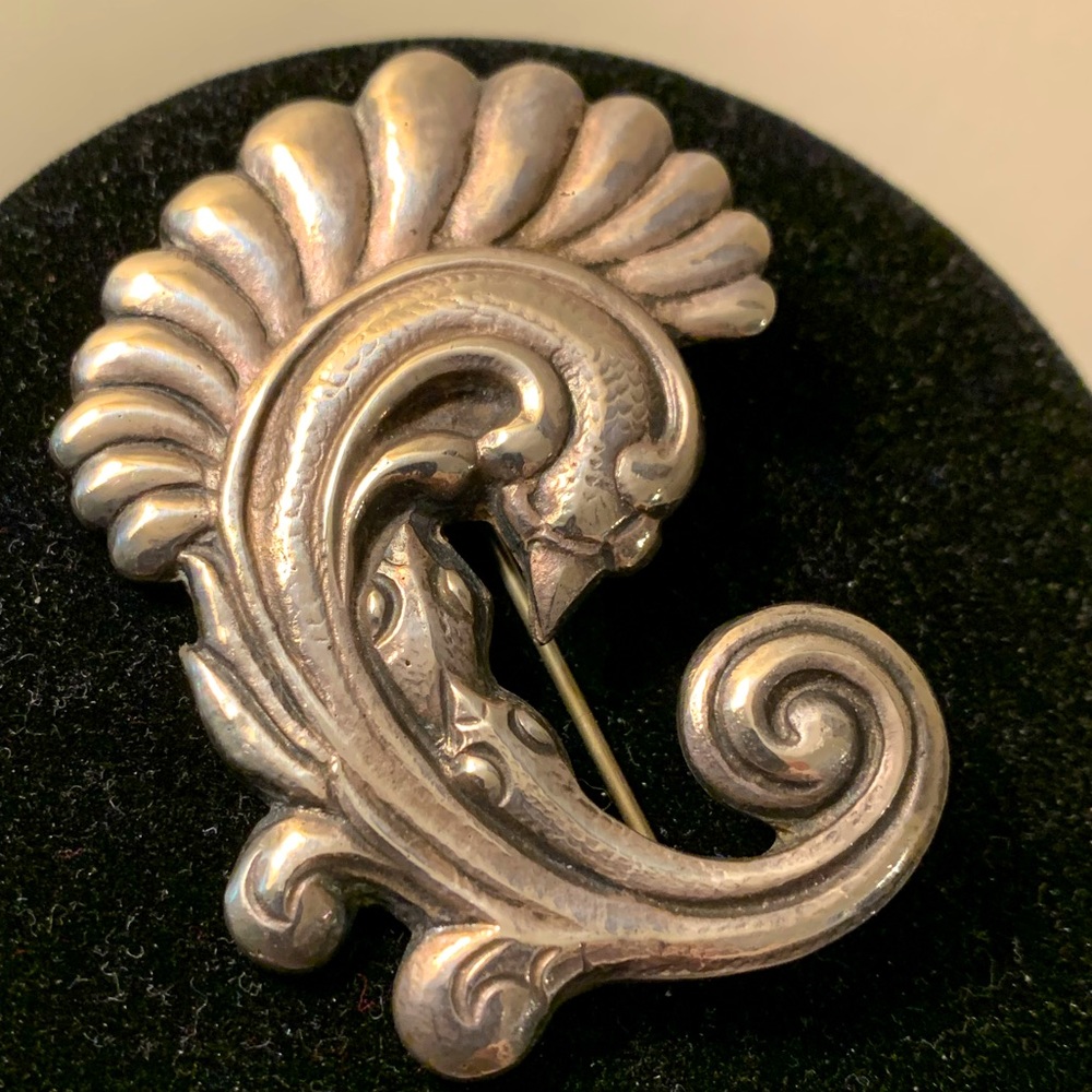 LaPaglia Solid Sterling Brooch. #Yarros